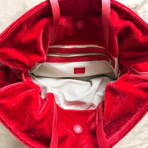 LOEWE Flamenco 2021 red mohair bag, XL - Picture 8 of 11